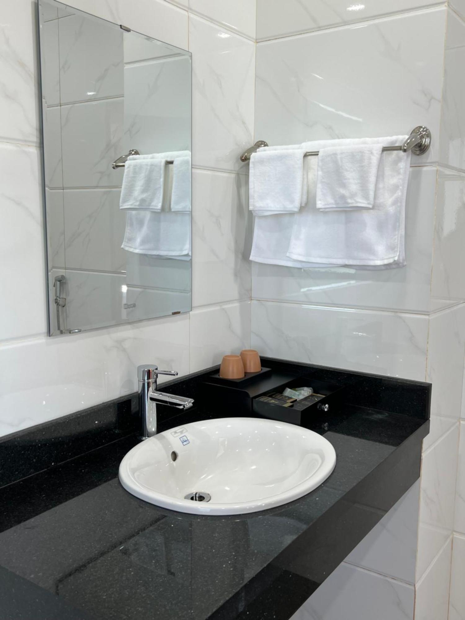 Doan Gia Luxury House Aparthotel Pleiku Eksteriør bilde